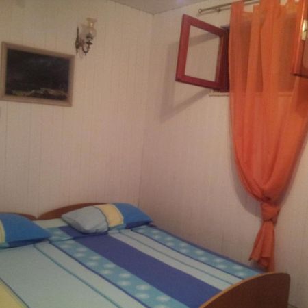 Zora Appartement Seget Vranjica Buitenkant foto