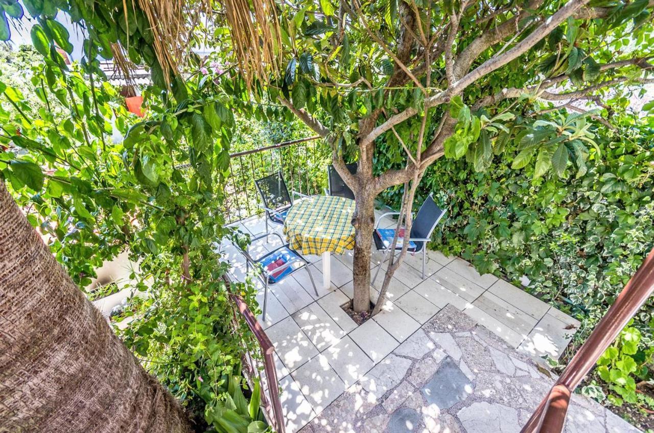 Zora Appartement Seget Vranjica Buitenkant foto