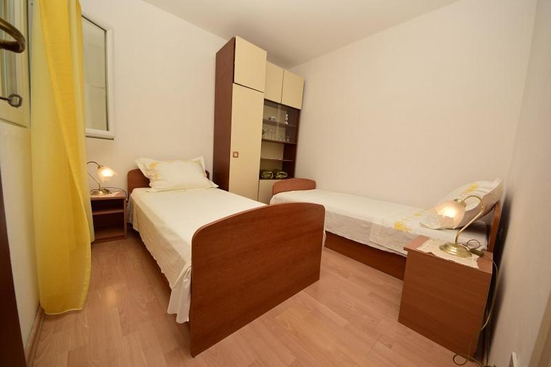 Zora Appartement Seget Vranjica Buitenkant foto