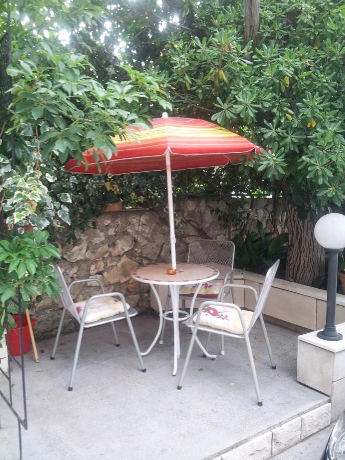 Zora Appartement Seget Vranjica Buitenkant foto